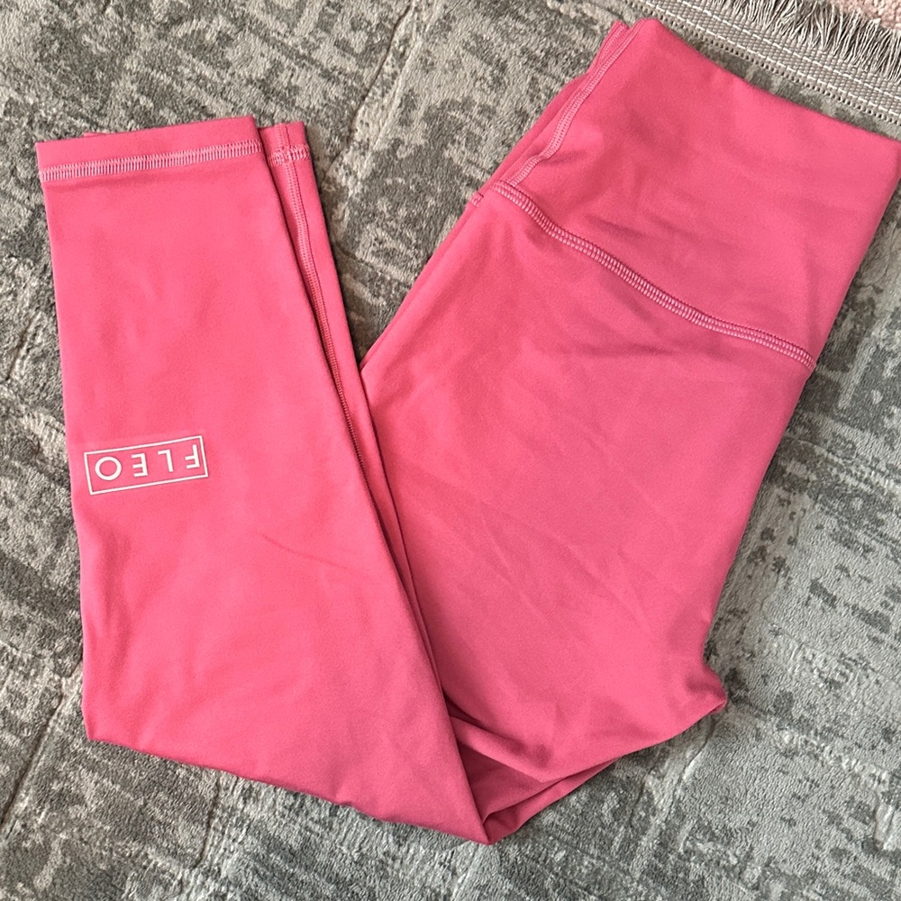 Fleo Capri Leggings